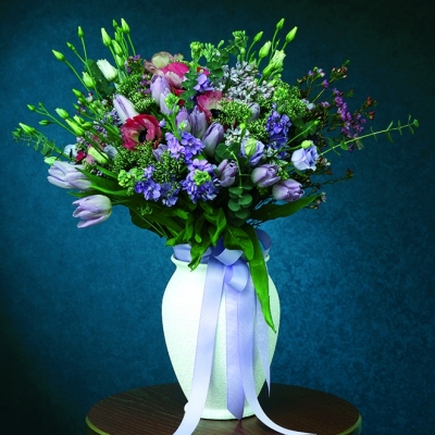 Calendar cu imagini Bouquets, 31.5 x 48 cm, 12 file, 2026